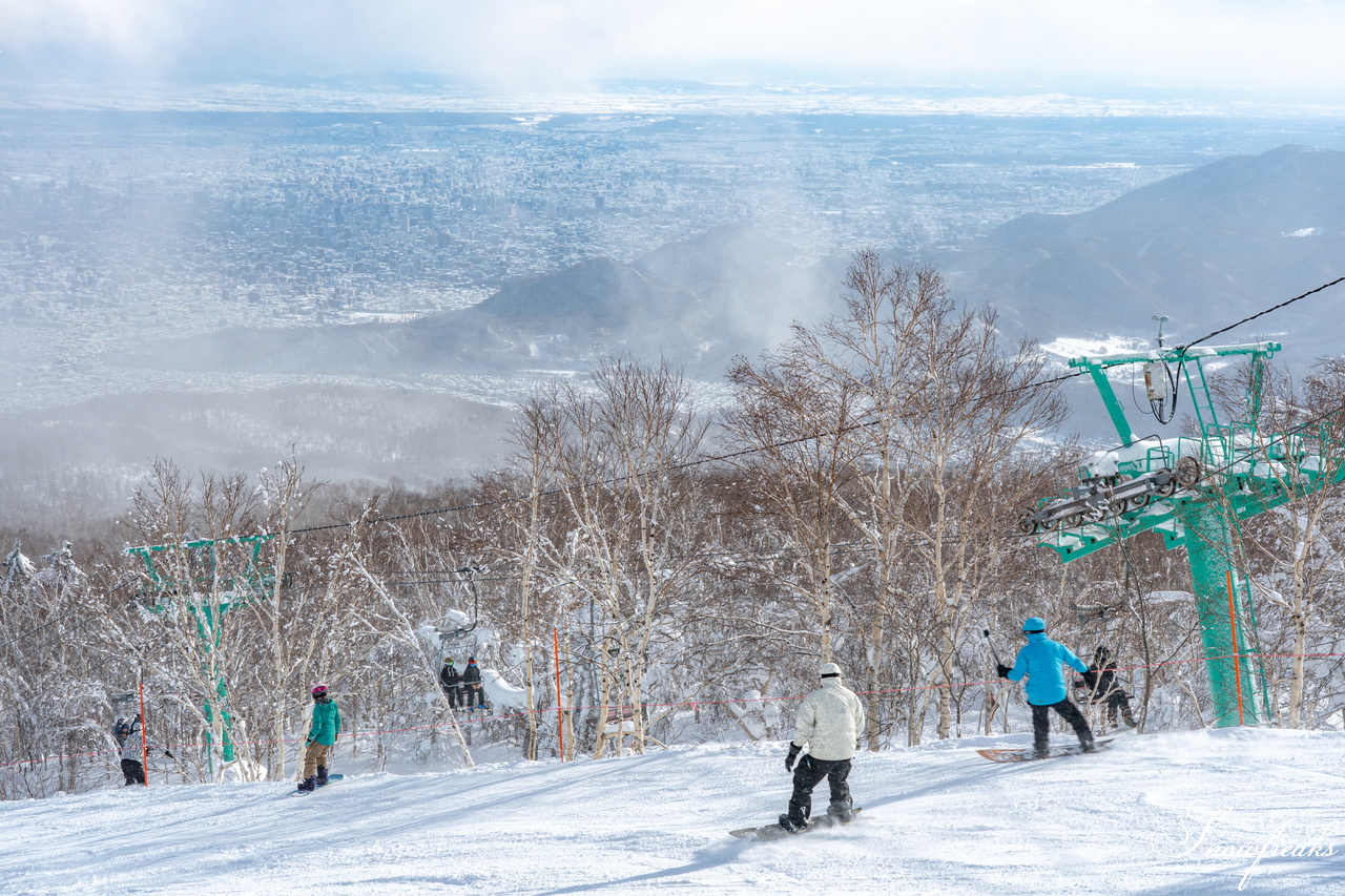 2026【4FRNT GUERRILLA RIDE EVENT】｜アメリカからやってきたゲストライダーたちが、サッポロテイネを滑る、飛ぶ！！